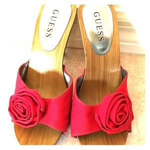ADORABLE Guess brand high heel sandals Size 5.5